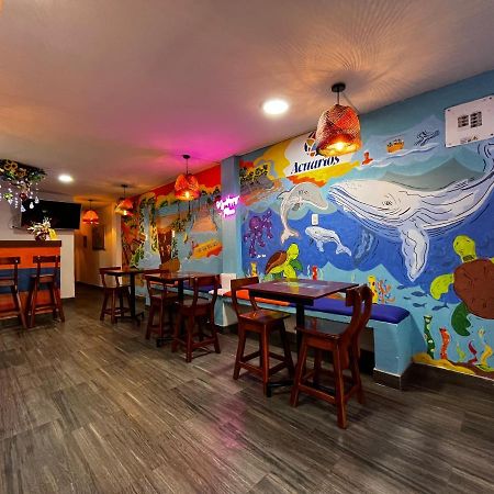 Acuarios Hostal Playa Ladrilleros Zewnętrze zdjęcie
