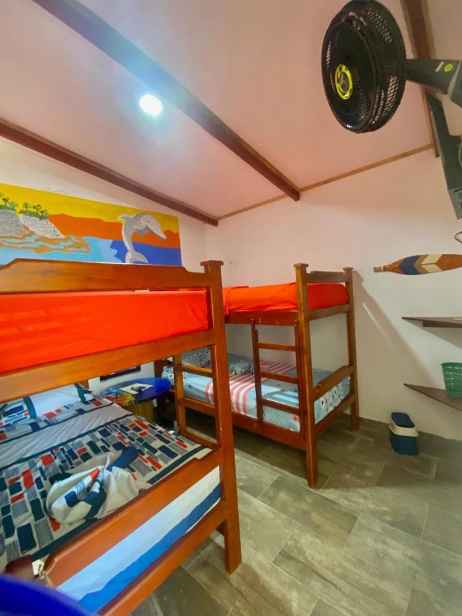 Acuarios Hostal Playa Ladrilleros Zewnętrze zdjęcie