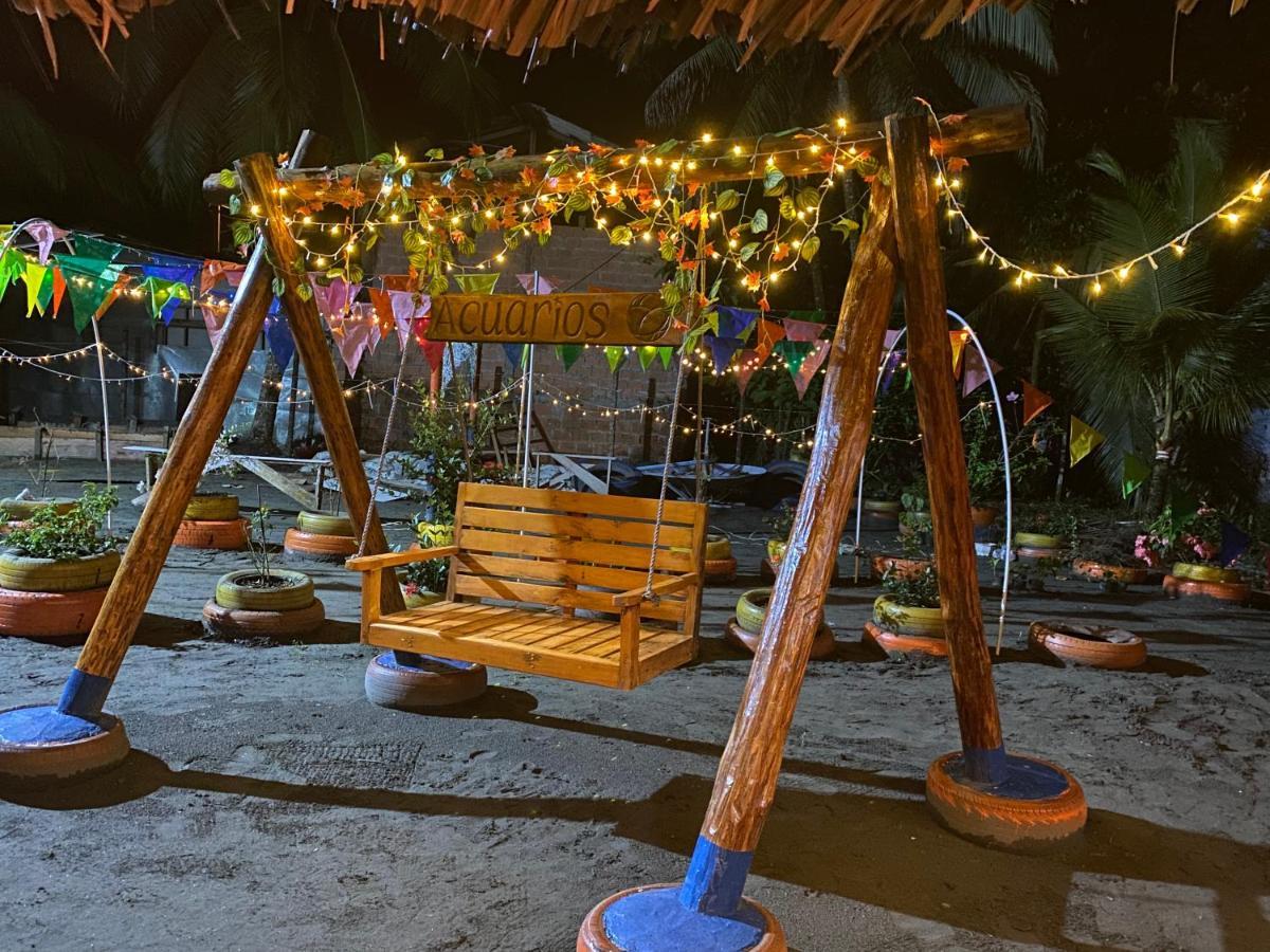 Acuarios Hostal Playa Ladrilleros Zewnętrze zdjęcie