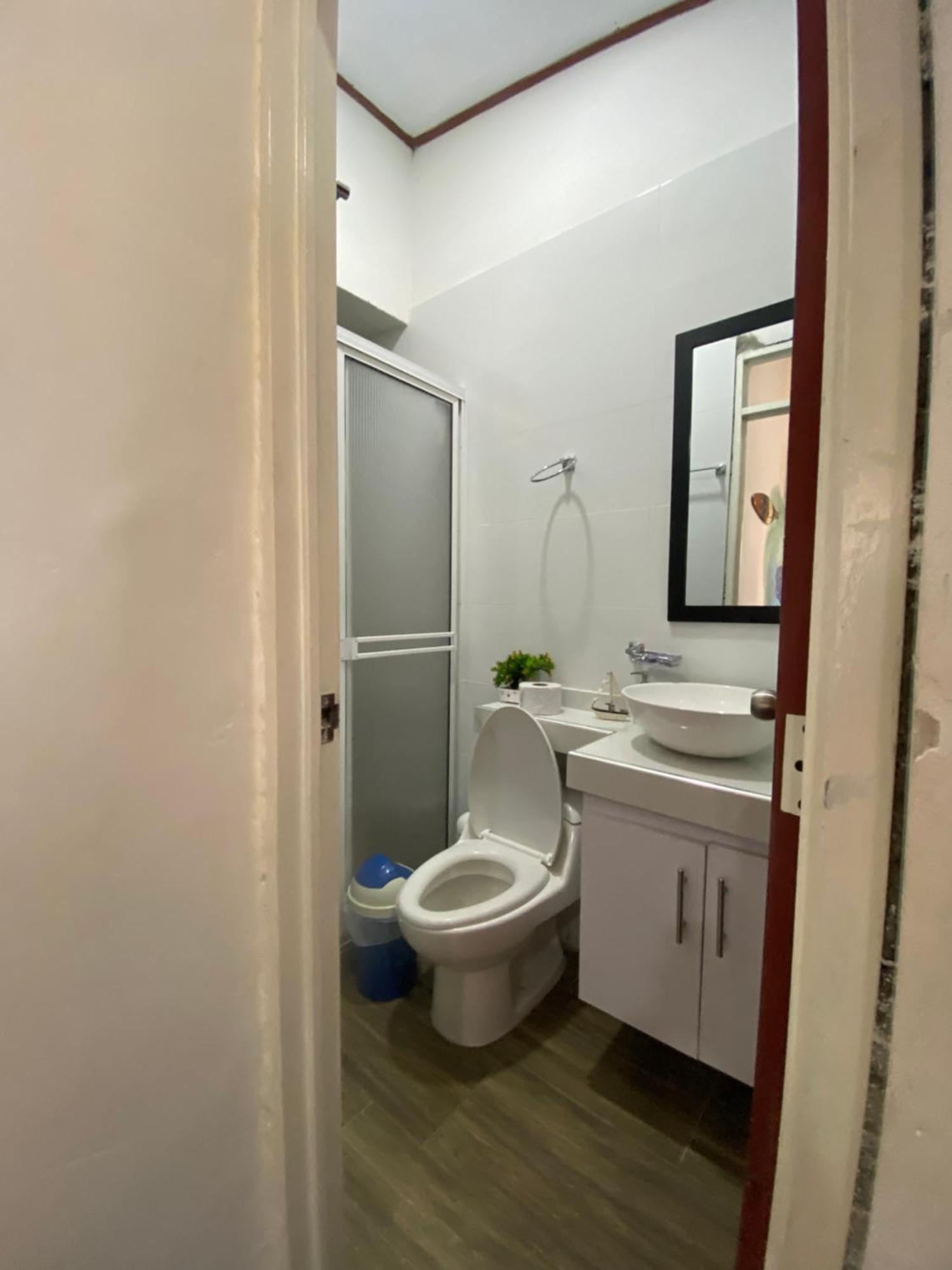 Acuarios Hostal Playa Ladrilleros Zewnętrze zdjęcie