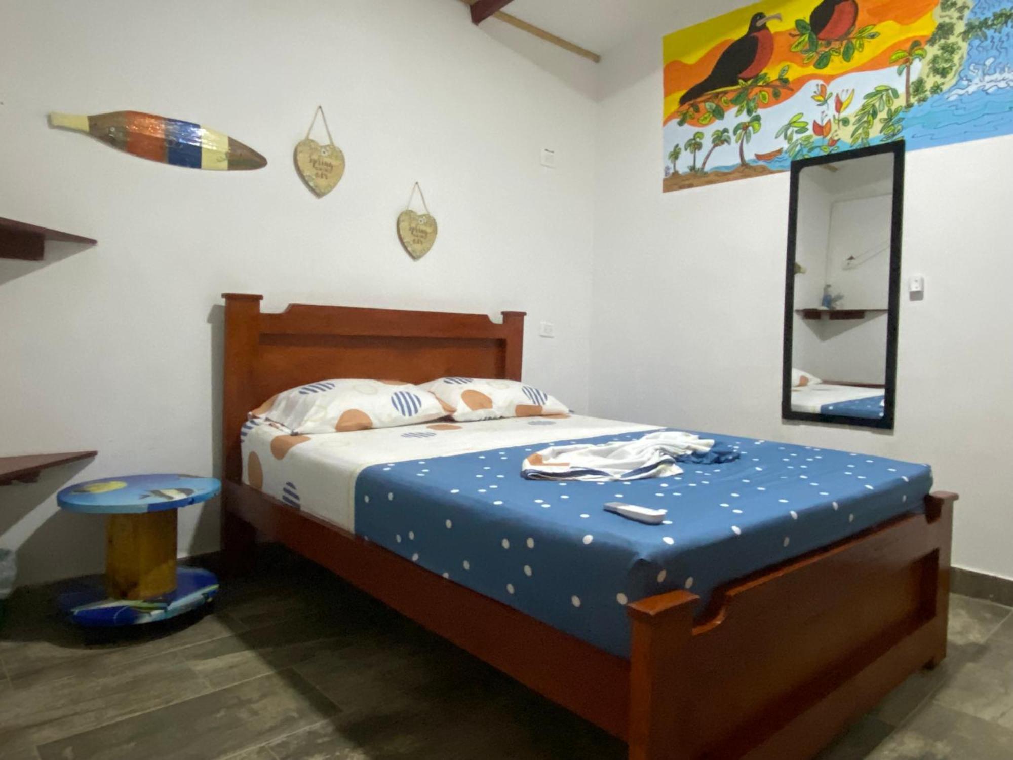 Acuarios Hostal Playa Ladrilleros Zewnętrze zdjęcie