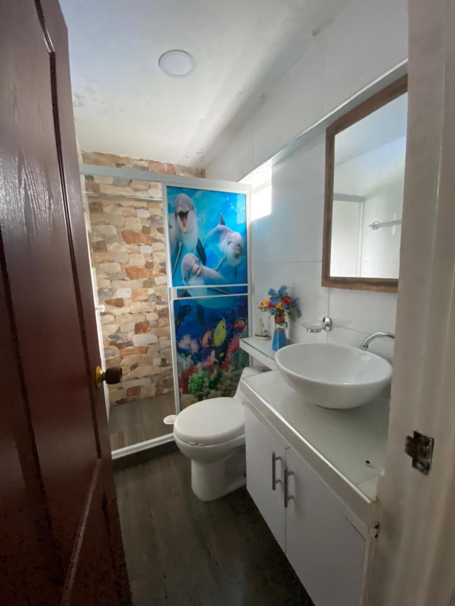 Acuarios Hostal Playa Ladrilleros Zewnętrze zdjęcie