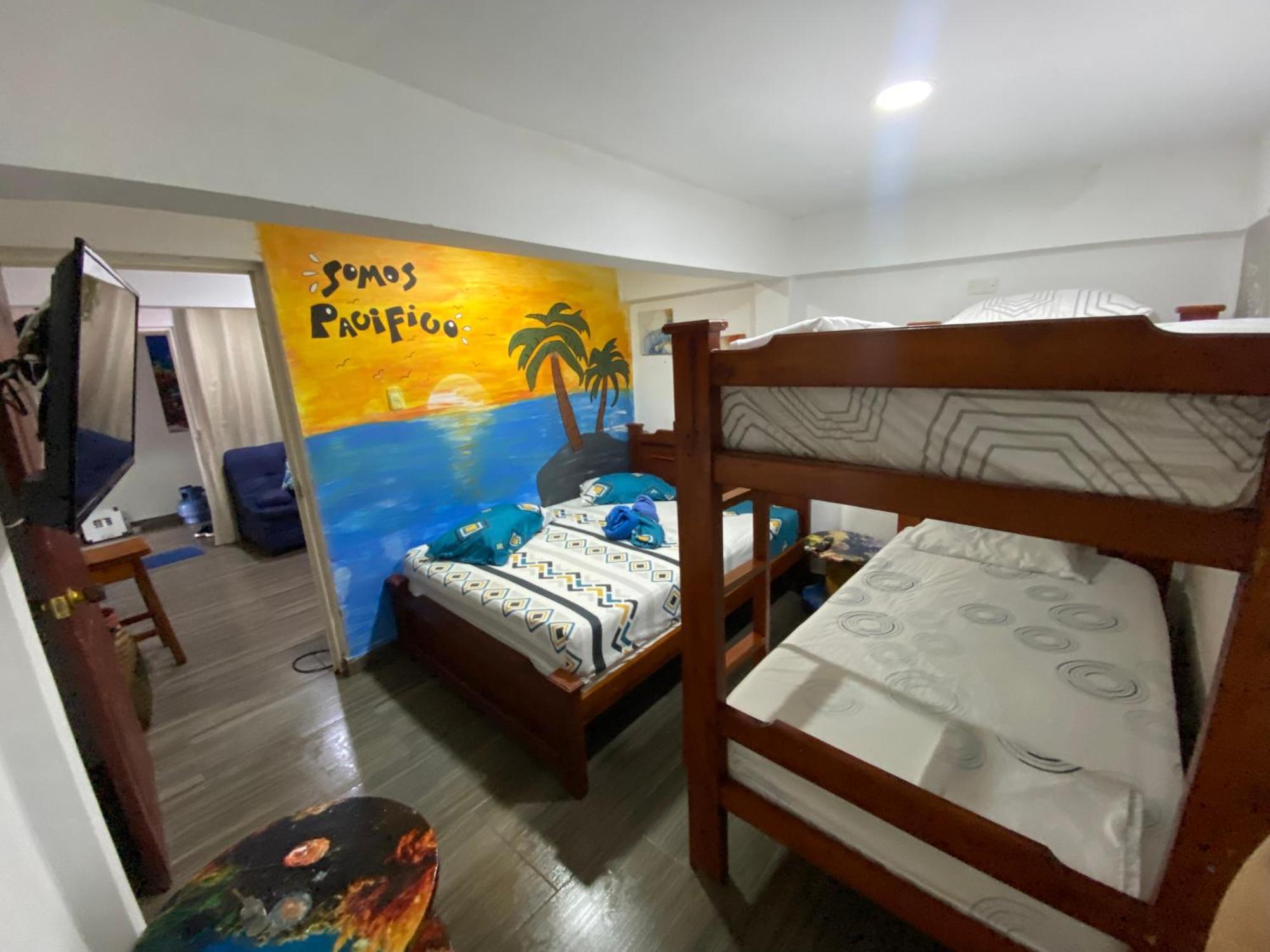 Acuarios Hostal Playa Ladrilleros Zewnętrze zdjęcie